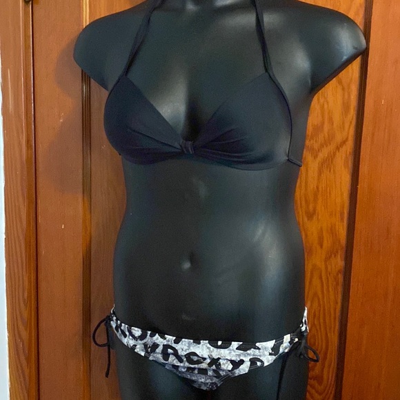 💜💜 Ladies Mismatched Bikini Size Small/Medium - Picture 1 of 9